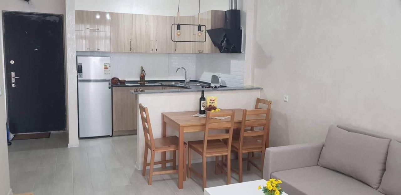 Tameo Apartment Batumi Exterior photo